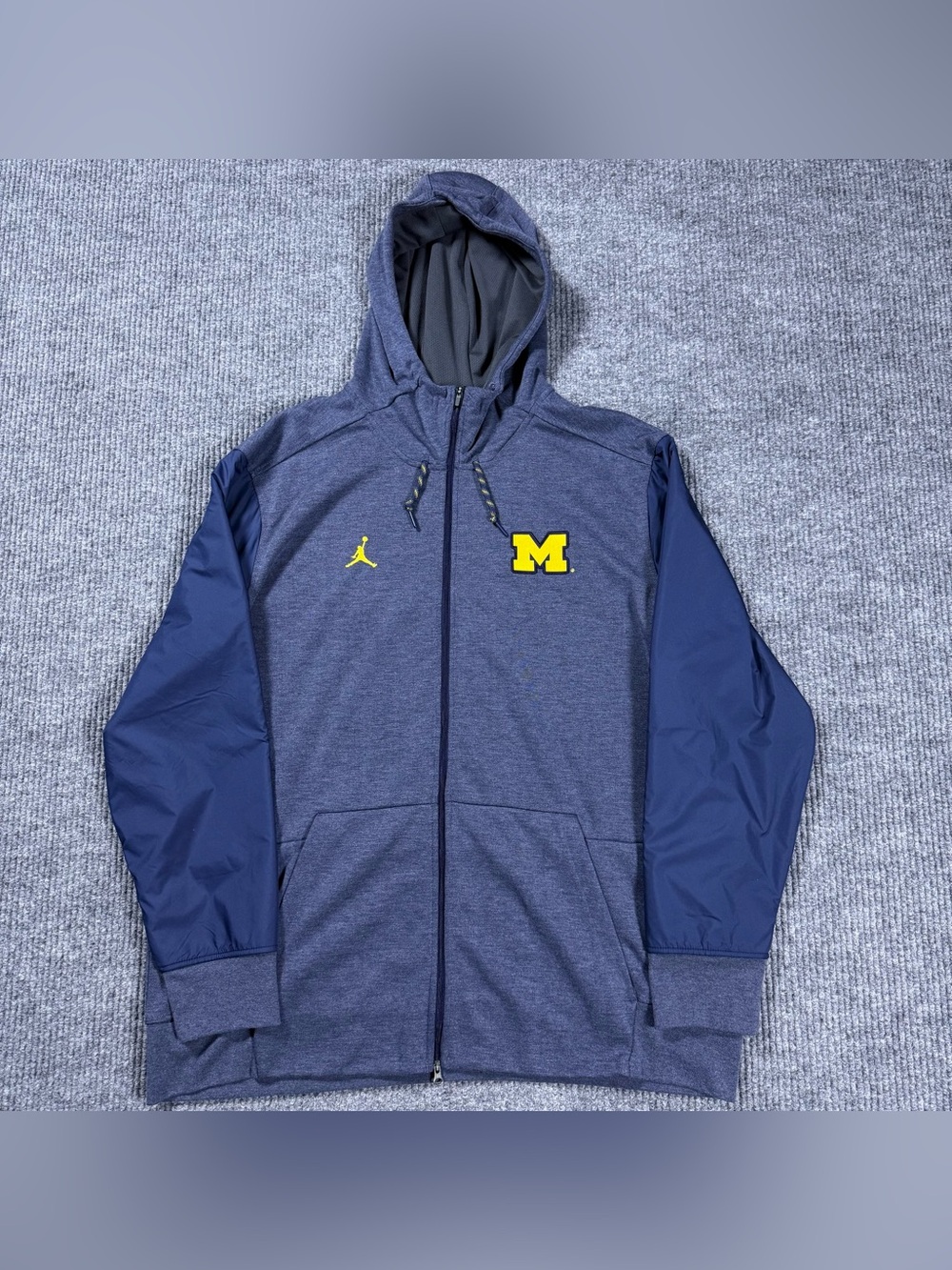Michigan Wolverines Sweatshirt Mens 2XL Gray Hooded University Jordan Full Zip